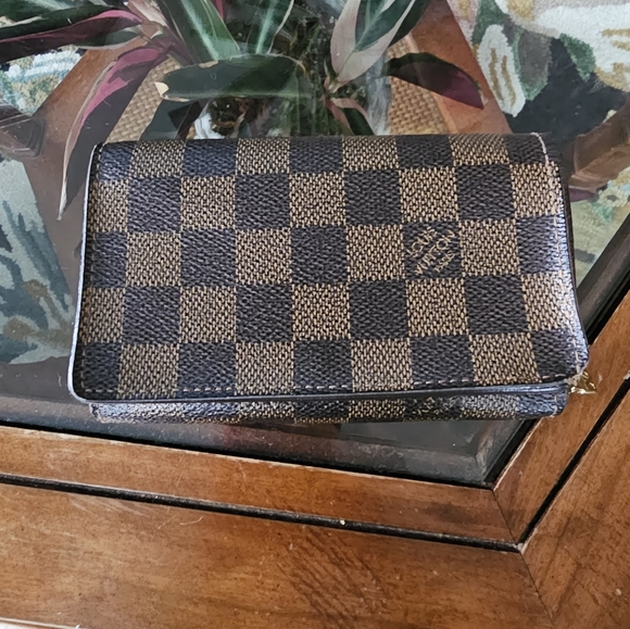 SOLD**Louis Vuitton Wallet and Coin purse - Picture 2 of 11